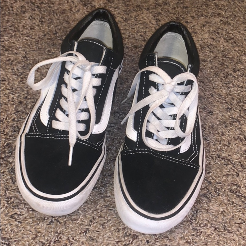 Black Platform Vans size 7